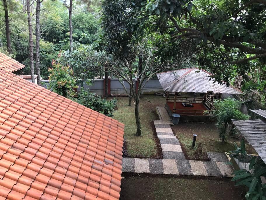 Villa Naumi Bandung Exterior foto